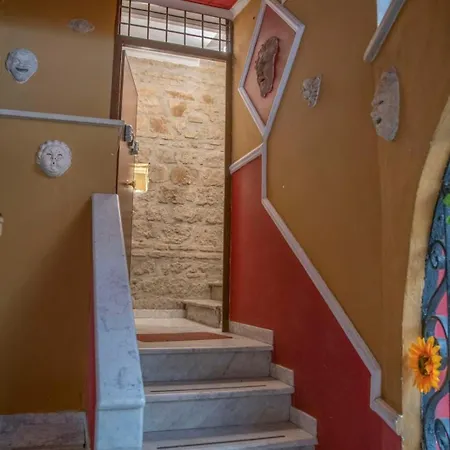 - 1 Floor * Rome